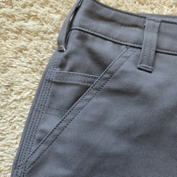 Carhartt Shorts Womens 8 Gray Canvas 10" Inseam - Picture 3 of 11